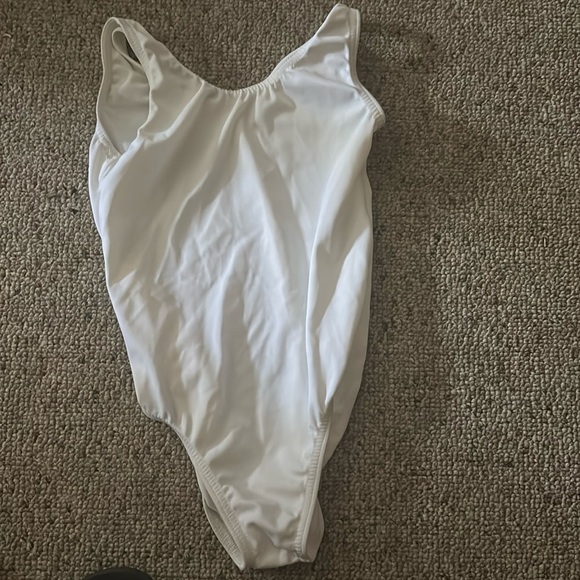Classic white leotard bodysuit style 5984 small (child) - Picture 1 of 3
